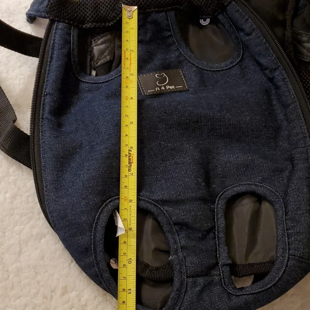 Pet Backpack (can be worn in front too)